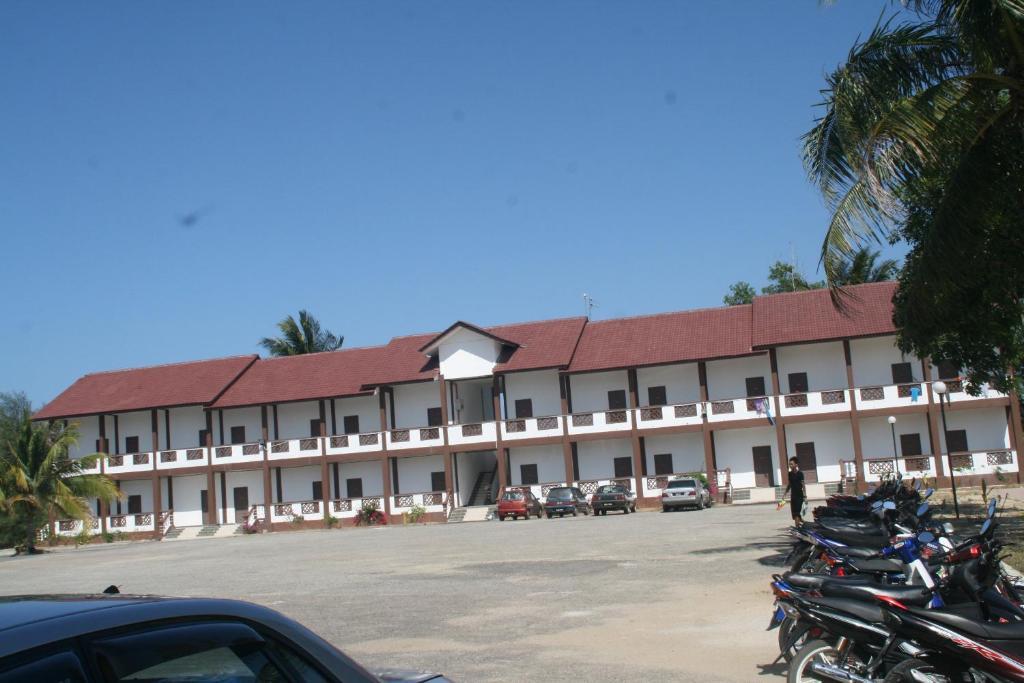 Home Beach Village Resort Kota Bharu Exterior photo